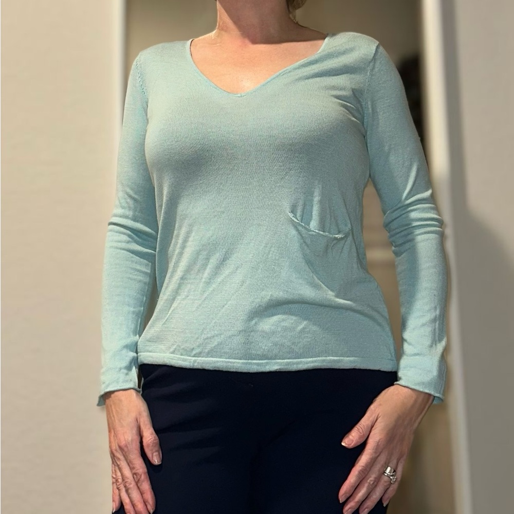 Eileen Fisher Women's Light Blue V-Neck Top